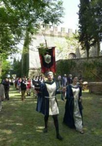 sfilata nel parco di Rocca delle Caminate per il palio medievale