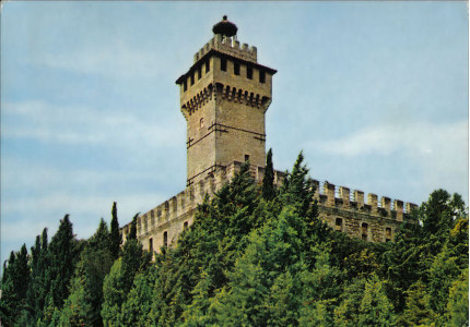 Rocca_delle_caminate_05